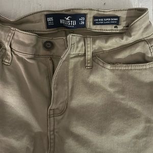 low rise skinny jeans!